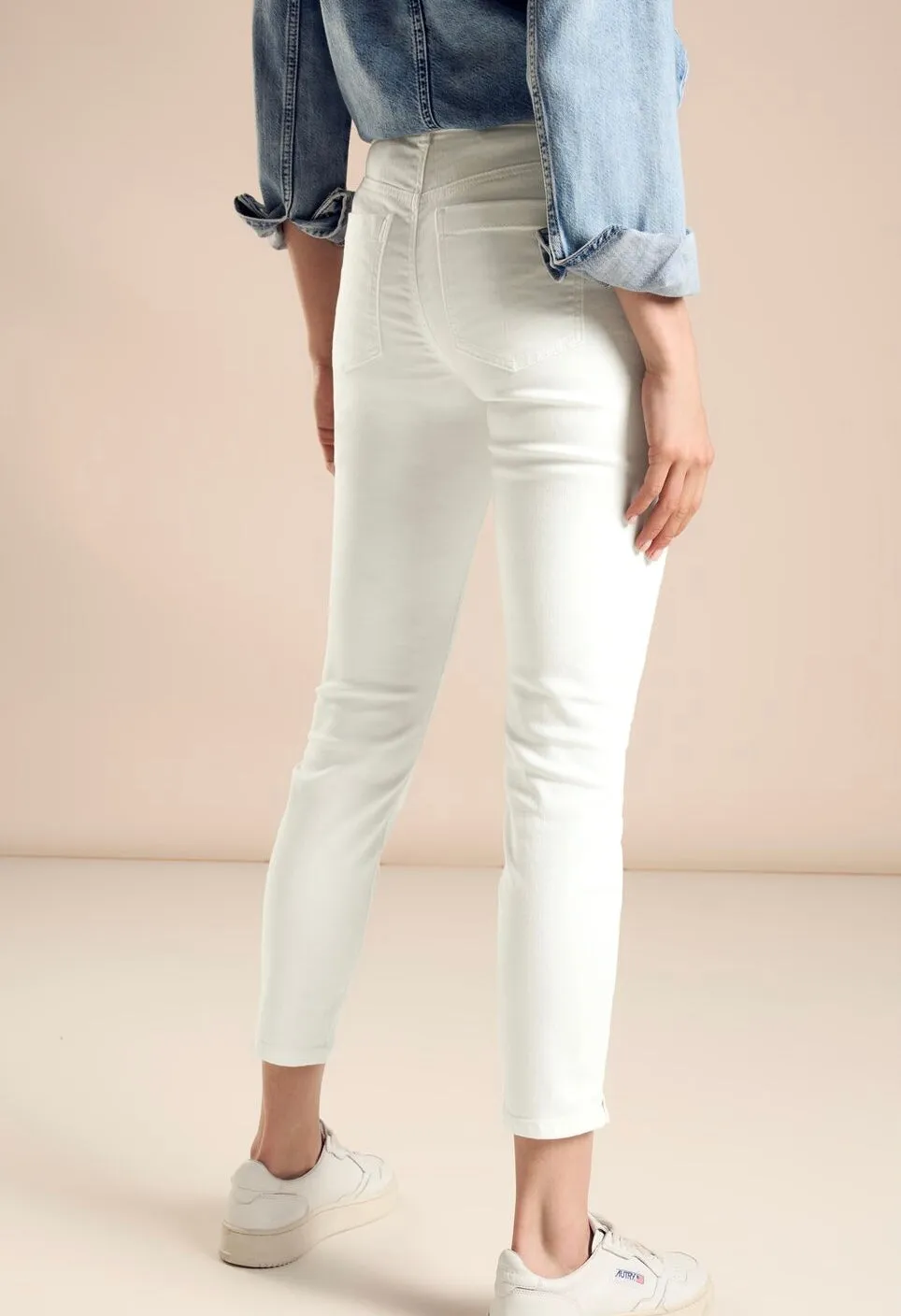 377746- York High Waist Slimfit Jeans- Off White