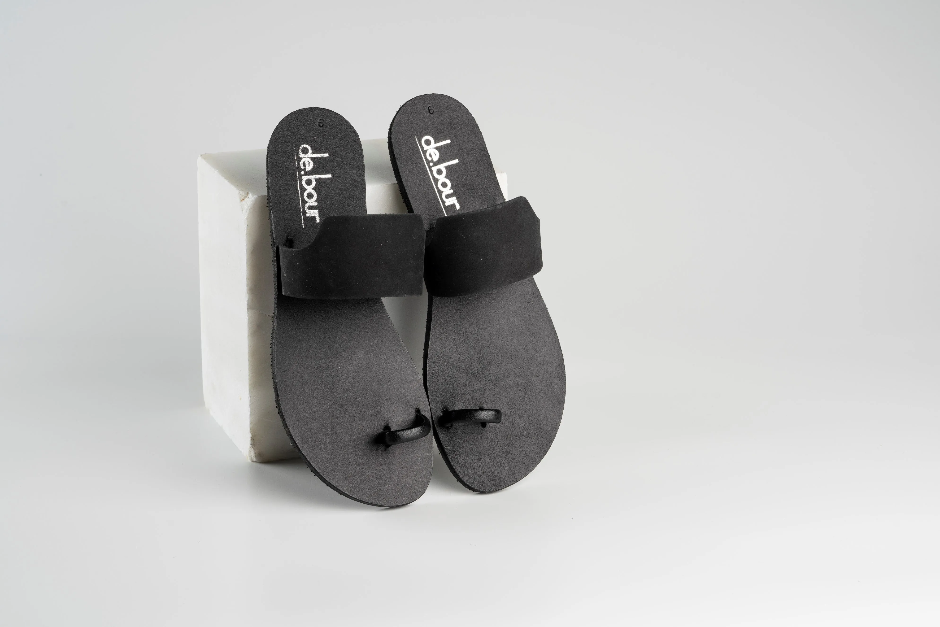 LITO BLACK MATTE FLAT SANDALS