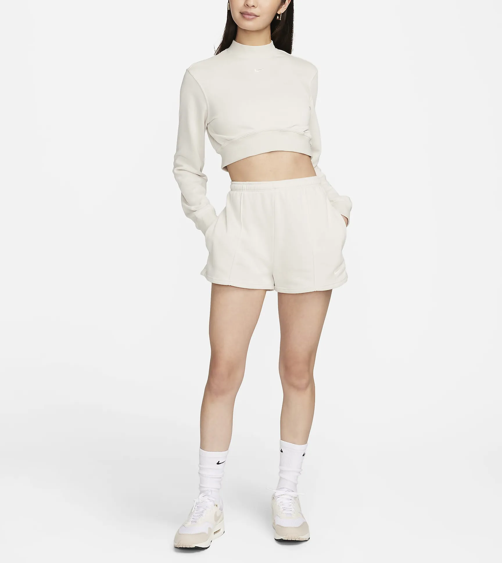 Nike  |Crew Neck Street Style Long Sleeves Cotton Cropped Tops